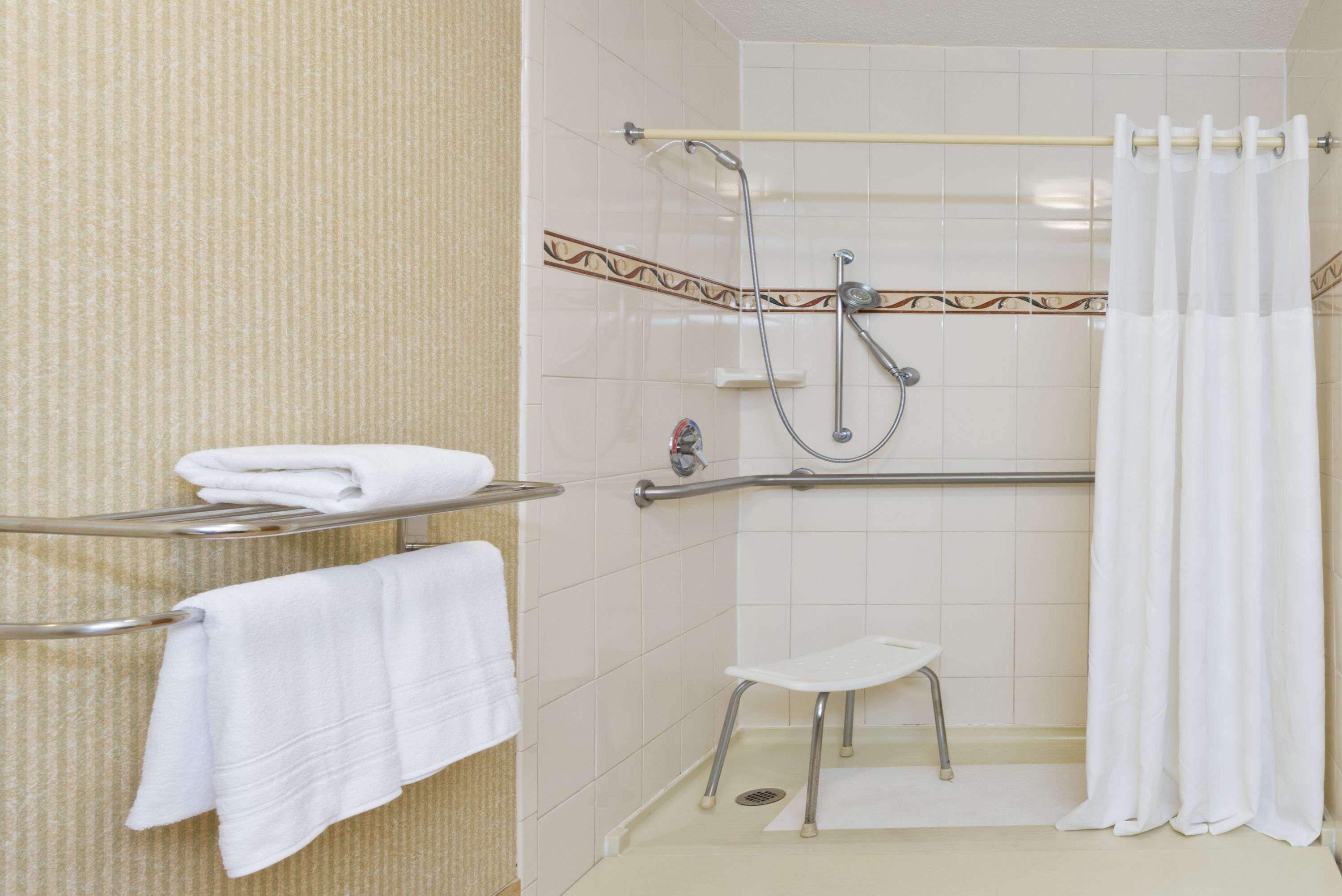 Motel Super 8 By Wyndham Huntersville/charlotte Area Huntersville